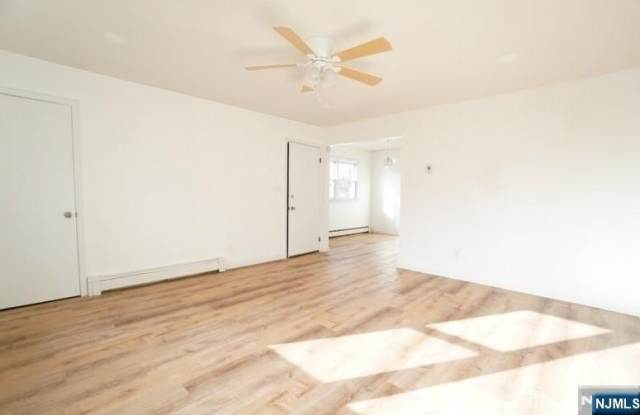 273 Hoover Avenue 2 photos photos