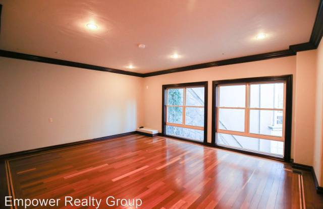 1767 Indian Way Gallery 3