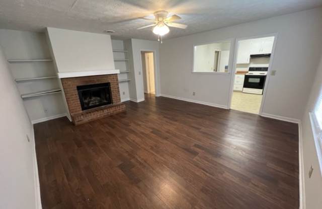 2 Bedroom 1 Bathroom Duplex in Oconee County! Gallery 3