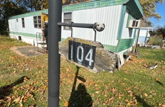 104 Reindl Drive - 104 Reindl Drive, Crestline, OH 44827 104 Reindl Drive - 104 Reindl Drive, Crestline, OH 44827