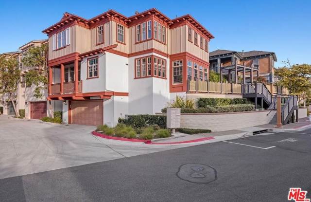 2584 Bungalow Pl photos photos