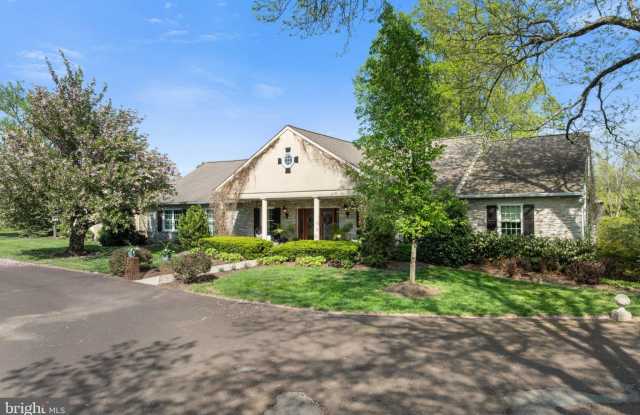 560 INDIAN CREEK Road Gallery 3