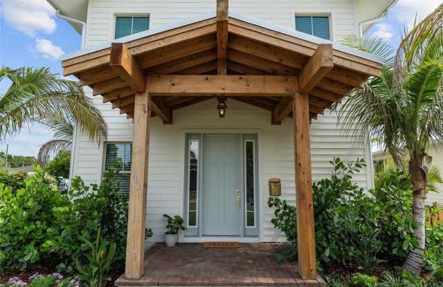 1631 31ST AVENUE N photos photos