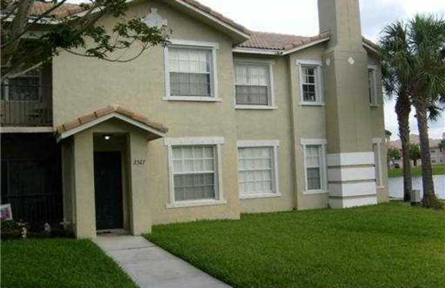 3/2 Lake available in North Lauderdale photos photos