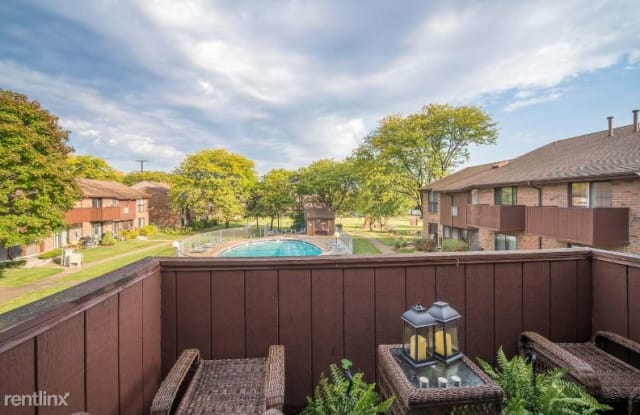 9038 N park plaza ct - 9038 North Park Plaza Court, Brown Deer, WI 53223