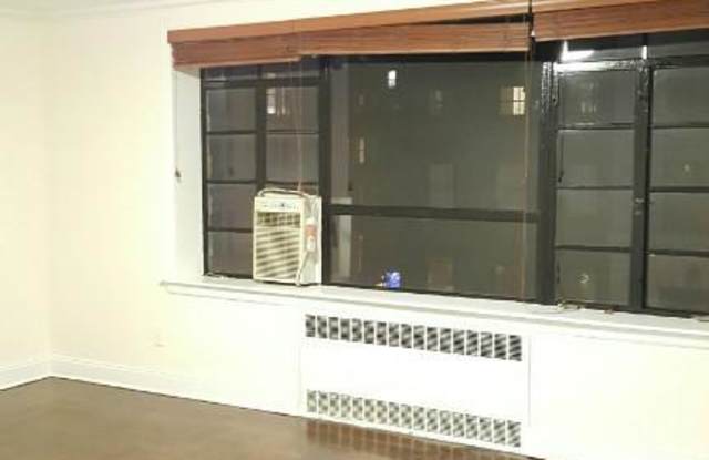 68-70 Irving Place - 68 Irving Pl, New York City, NY 10003