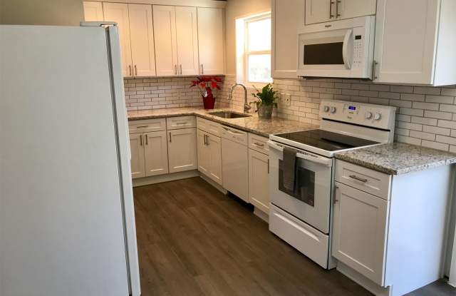1251 Lakeview Drive Northwest Gallery 2
