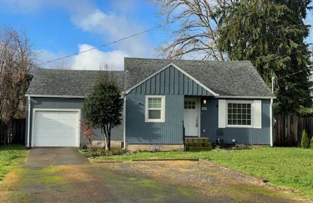 Adorable 2 Bedroom 1 Bath Single Story House with a Garage photos photos Adorable 2 Bedroom 1 Bath Single Story House with a Garage photos photos