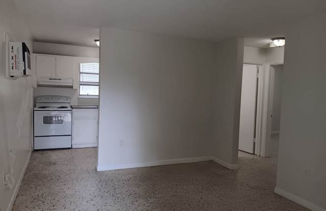 126 NW 6 Avenue photos photos