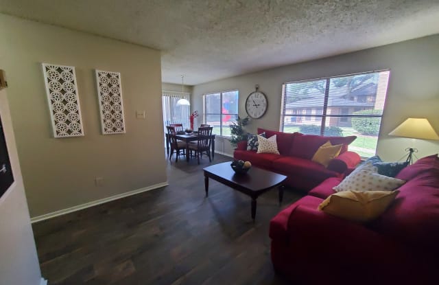 Sycamore Creek Apartments Gallery 2
