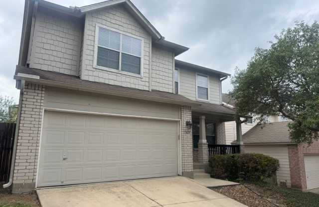 Move-In Ready 3BR Home with Open Living & Large Backyard Leon Valley | 410 & Bandera Rd photos photos