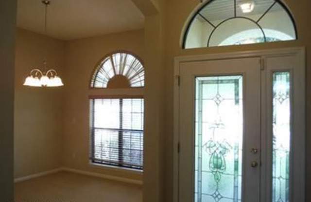 664 Lady Lake Rd W Gallery 4
