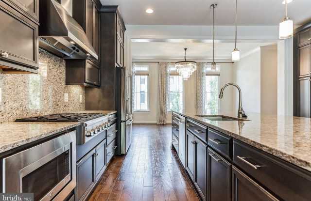 42301 ASHMEAD Terrace Gallery 3