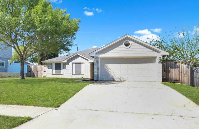 4915 Glennwood Dr photos photos