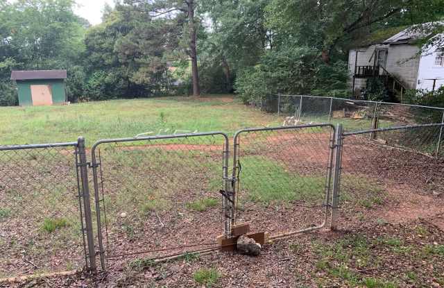 3 Bedrooms, 2 Bathrooms - North Rome House - 94 Wade Street Northeast, Floyd County, GA 30161