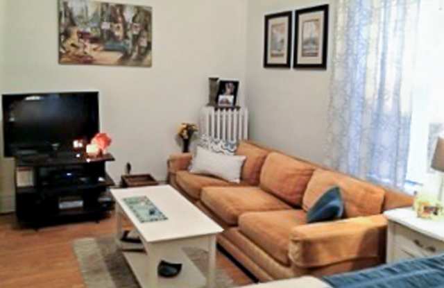 2876-2900 N Clark photos photos 2876-2900 N Clark photos photos