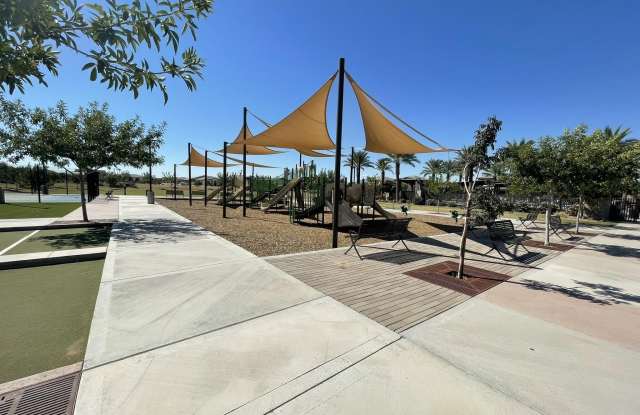 22698 E ROUNDUP Way Gallery 4