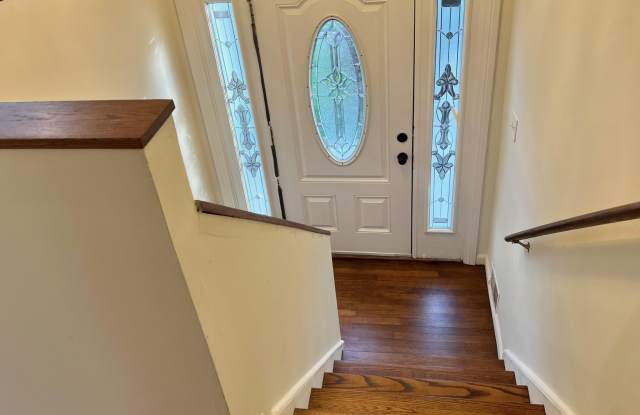 12 White Drive Gallery 2