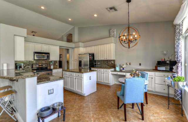6504 E Nisbet Road Gallery 3