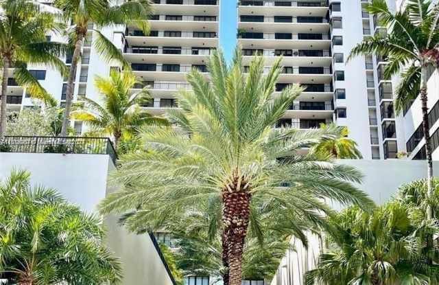 1000 Venetian Way - 1000 Venetian Way, Miami, FL 33139