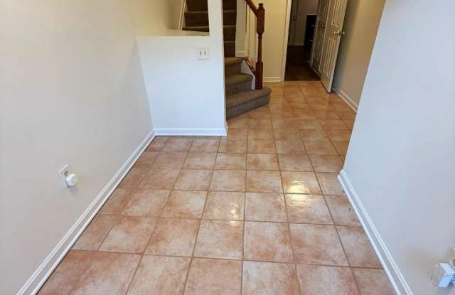 5506 WHITLEY PARK Terrace Gallery 3