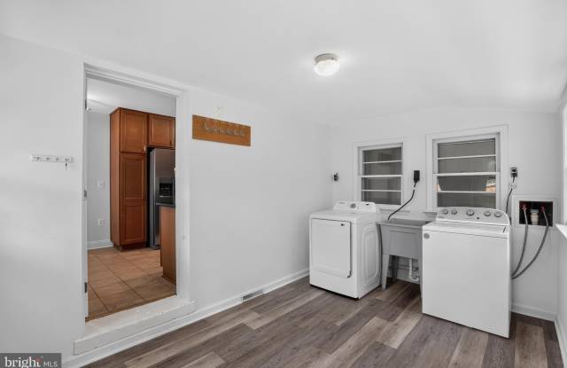 14925 SCHALL Road Gallery 4