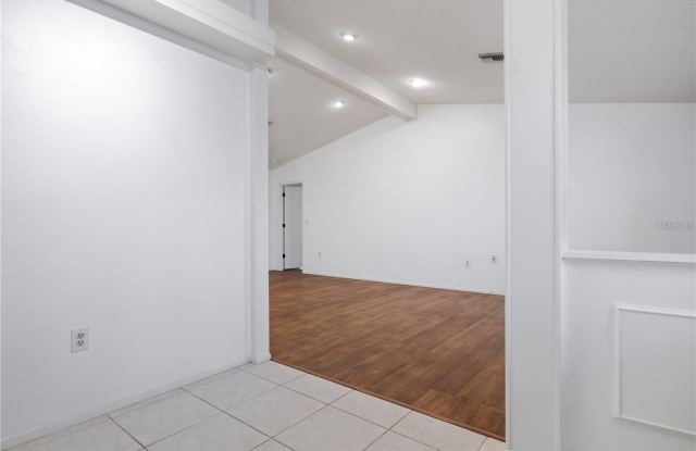 133 1ST Avenue Gallery 3
