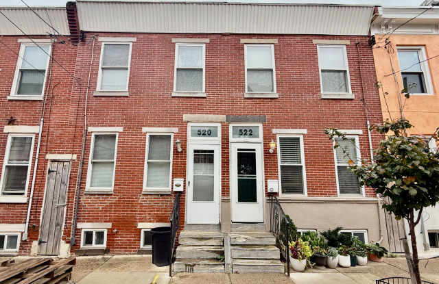 SPACIOUS 3BR/1BA HOUSE w/ Central AC-HARDWOOD Flooring-WASHER/DRYER Rear PATIO in Great PENNSPORT Location! - 520 Hoffman Street, Philadelphia, PA 19148 SPACIOUS 3BR/1BA HOUSE w/ Central AC-HARDWOOD Flooring-WASHER/DRYER Rear PATIO in Great PENNSPORT Location! - 520 Hoffman Street, Philadelphia, PA 19148