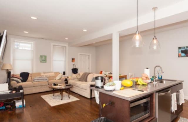 2014 N Wolcott Ave photos photos