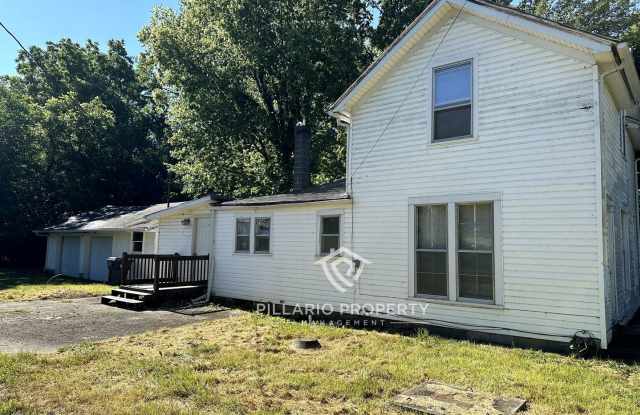 2-Bedroom Home With 2 car Garage, in Webster, IN, Available NOW! Gallery 3