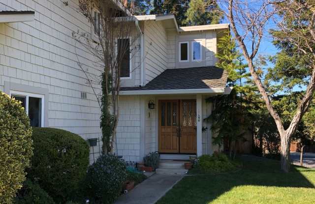 Not to be Missed - Well Located 3 Bedroom         3 Bath Family Home in LimeRidge photos photos