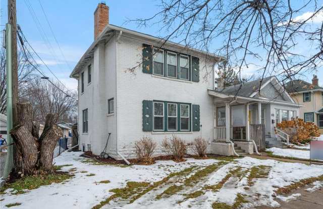 6 Bedroom Near St. Thomas Available June 2027 Gallery 3