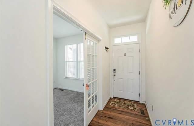 8105 Lyman Court Gallery 4
