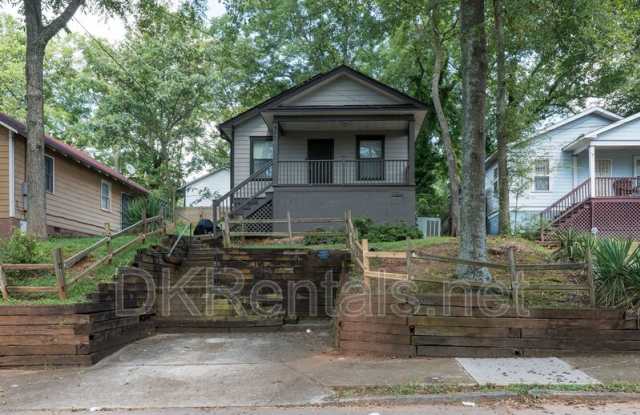 950 Smith Street SW photos photos