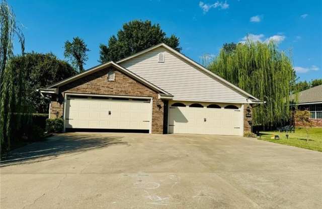 5603 Whitney CIR photos photos