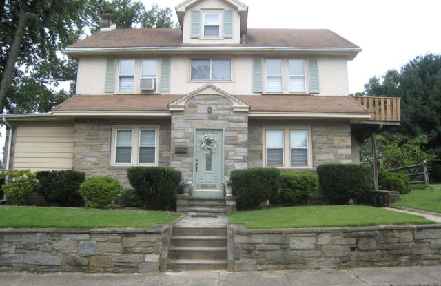 2529 FRANKLIN AVENUE - 2529 Franklin Avenue, Broomall, PA 19008