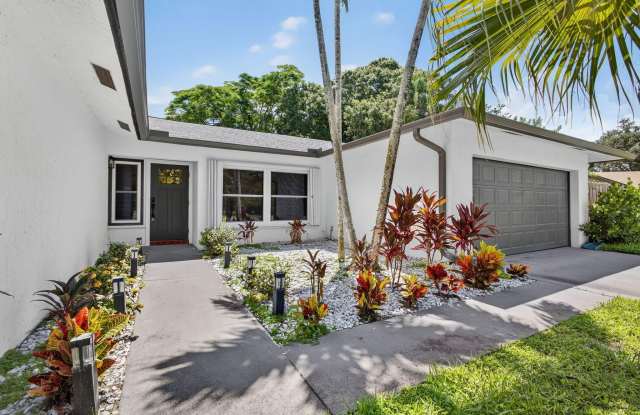 280 Sulky Way photos photos
