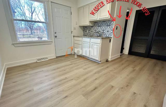 132-36 S Elgin St - 132 South Elgin Avenue, Griffith, IN 46319