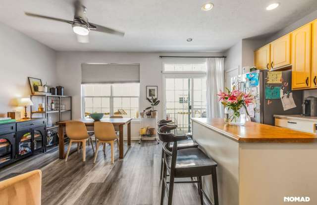 SPACIOUS 3 LEVEL TOWNHOUSE WITH 2 CAR GARAGE IN CARMEL, IN. 46032 ZIPCODE! - 1182 Cavendish Drive, Carmel, IN 46032