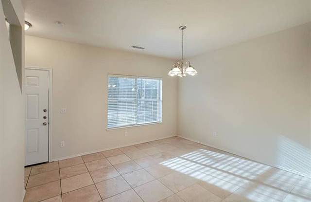 4613 Parnell Lane Gallery 3
