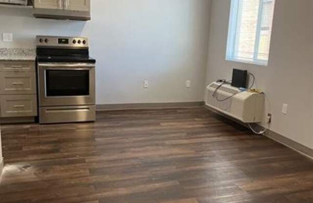 435 South 400 East Gallery 4