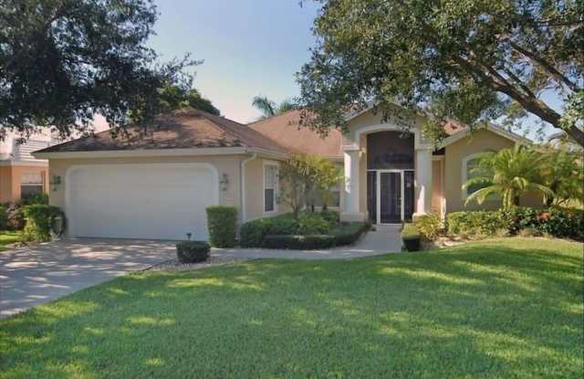 ***FURNISHED SEASONAL RENTAL***POOL HOME***CROWN POINTE*** photos photos