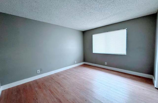 193 Lakeview Drive Gallery 2