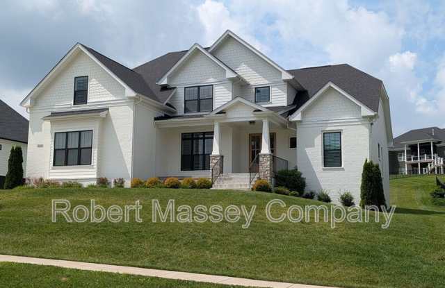 6205 Brentwood Drive Gallery 1