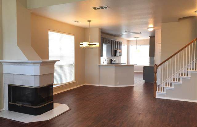 3952 Cobblestone Court Gallery 3