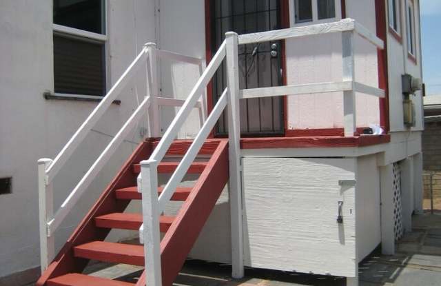3821 1/2 46th Street - 3821 1/2 46th St, San Diego, CA 92105
