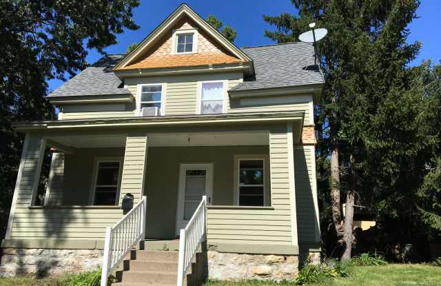 933 Cameron Ave photos photos