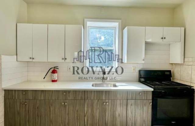 15 Davis Avenue photos photos