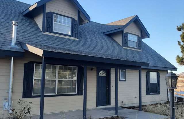 Amazing Panoramic Views  Room to Spread out on this 5.45 Acre Property In Paulden photos photos