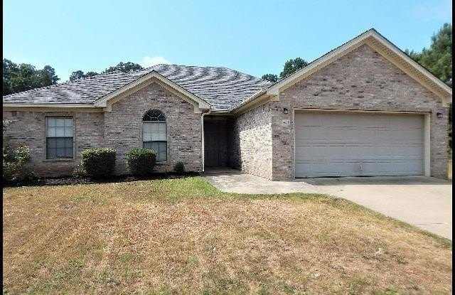 451 Wisteria - 451 Wisteria Drive, Saline County, AR 72011 451 Wisteria - 451 Wisteria Drive, Saline County, AR 72011